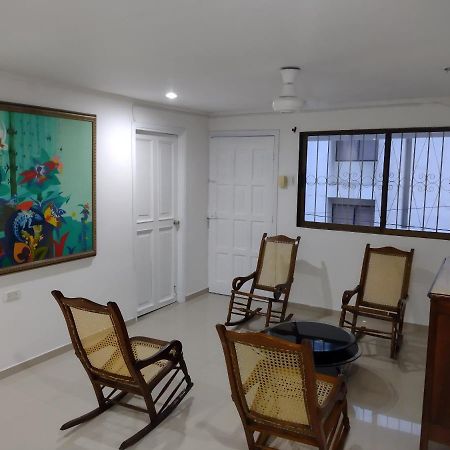 Clementina Hostel Cartagena ภายนอก รูปภาพ