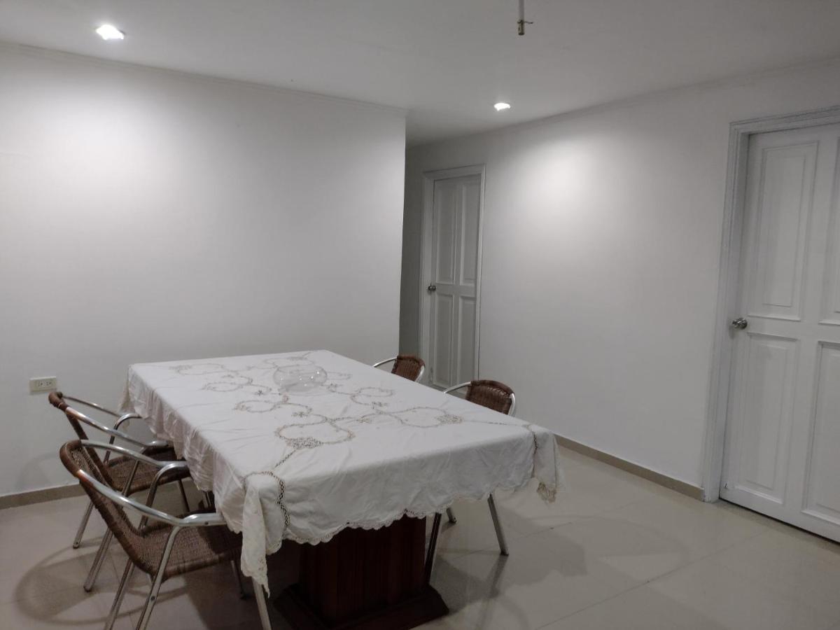 Clementina Hostel Cartagena ภายนอก รูปภาพ